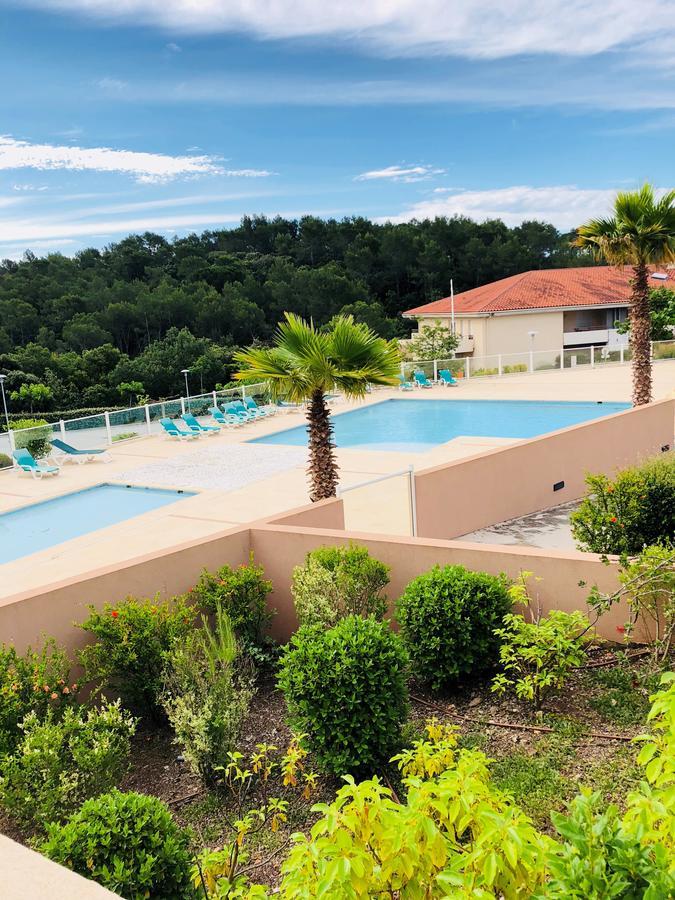 Les Parasols D'Argens Roquebrune-sur-Argens Exterior foto